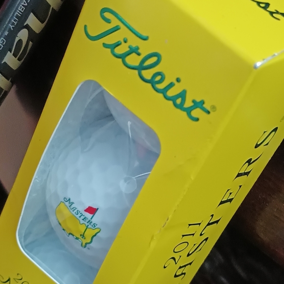 2011 MASTERS Golf Ball Sleeve UNOPENED - Picture 2 of 4